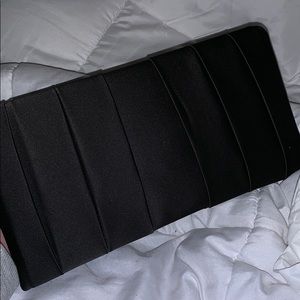 adrianna papell clutch/ side wallet